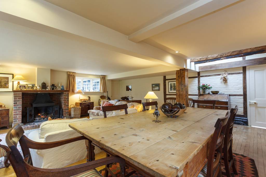 Dining room with farmhouse table